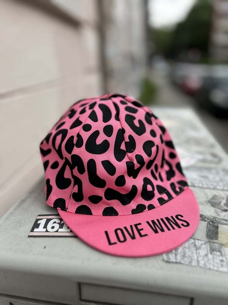 Black Spoke Collective - Love Wins, pyöräilylippis Pinkki