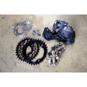 Voimansiirto ja vaihteisto